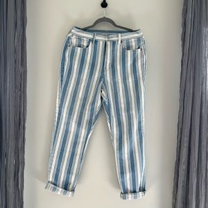 American Eagle stripped blue pants